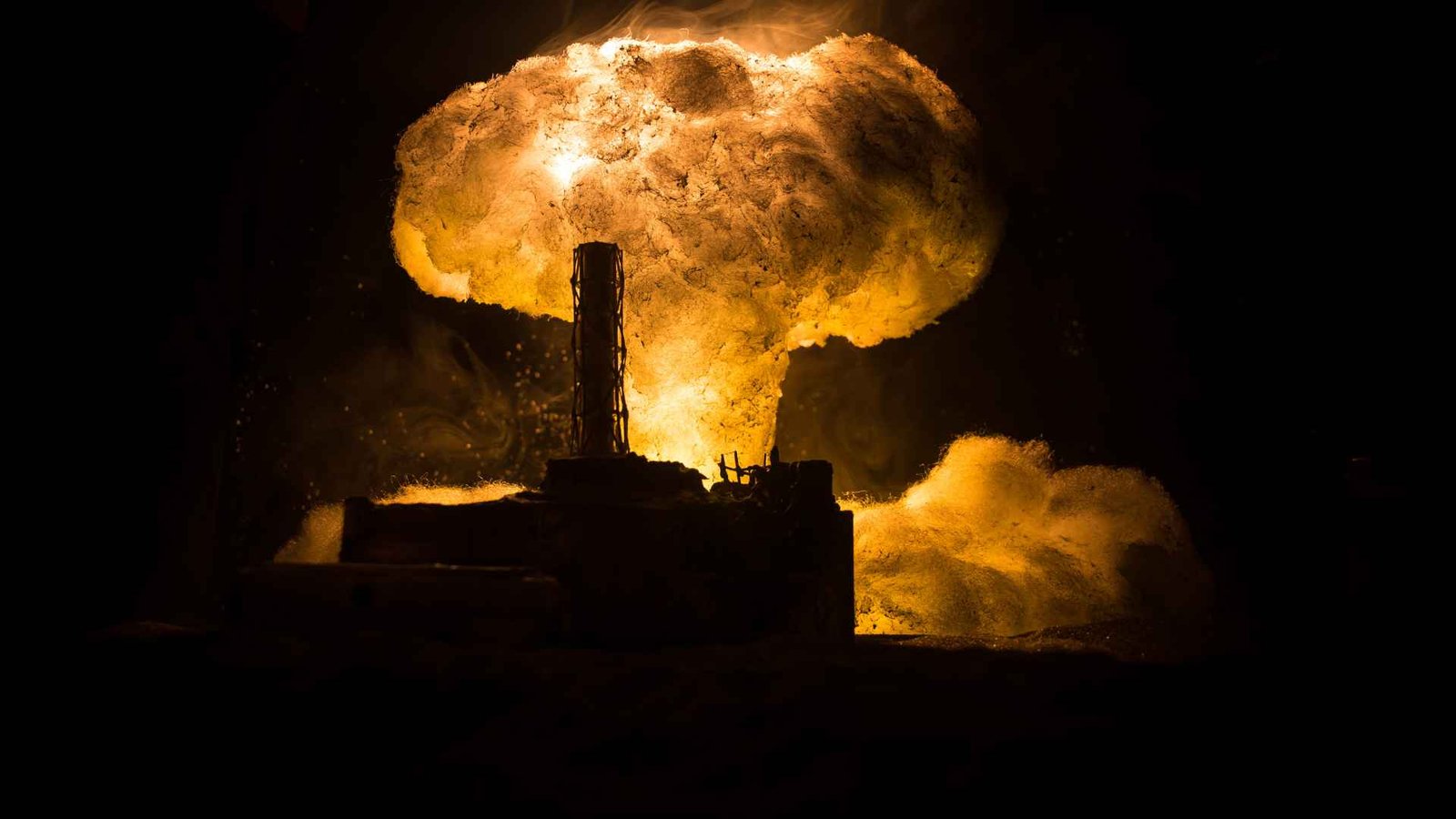 CLOSE NUCLEAR CALLS